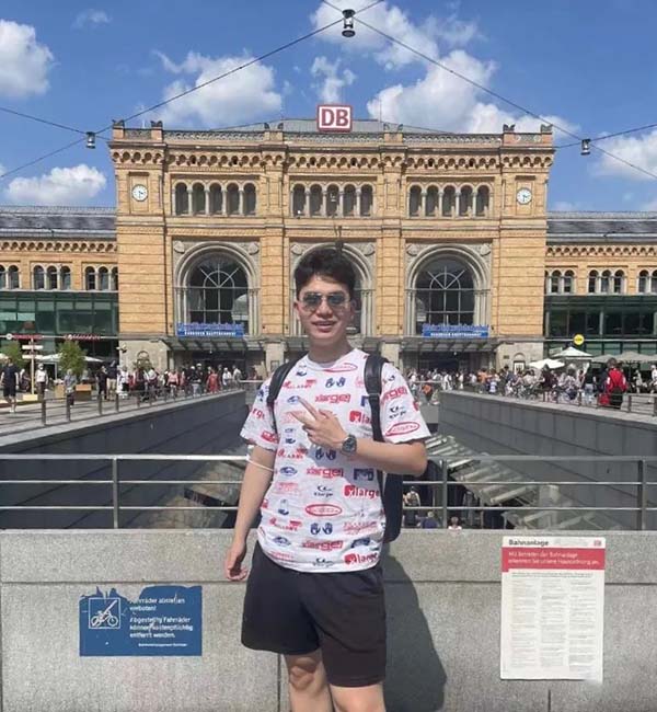 12